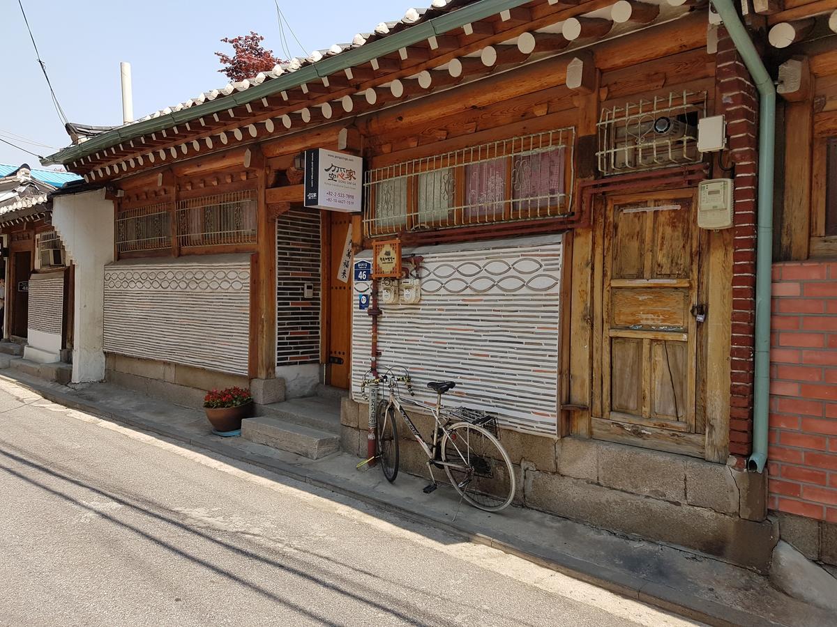 Gongsimga Hanok Guesthouse Seoul Exteriör bild