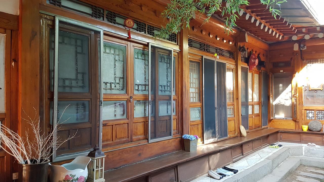 Gongsimga Hanok Guesthouse Seoul Exteriör bild